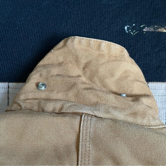 Vintage 80s Carhartt Tan Slightly Distressed Coverals W/Corduroy Collar 46 Short - Picture 8 of 16